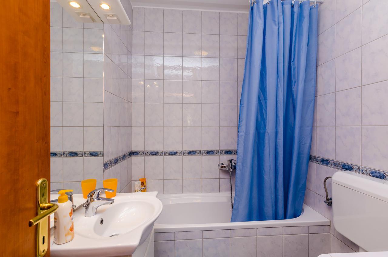 Ana Apartment ツァヴタット エクステリア 写真